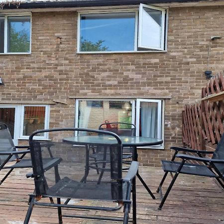 Sheffield Pet Friendly 3 Bedroom Apartment With Free Parking By Sublime Stays Rotherham Exterior photo